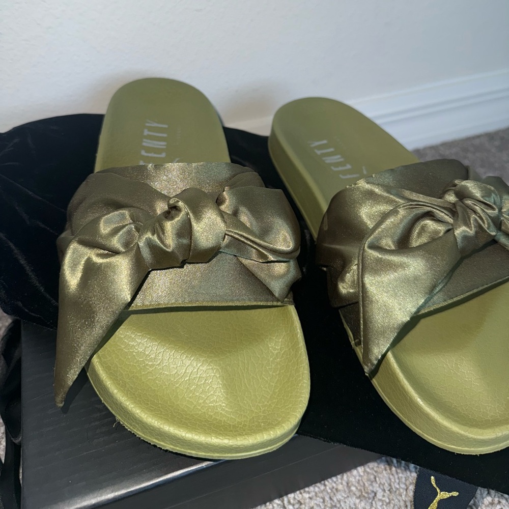 Fenty Beauty Satin Bow Slippers - Olive